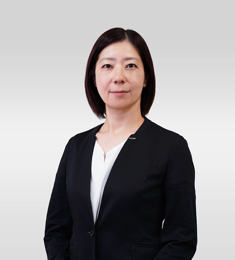 小原 万実